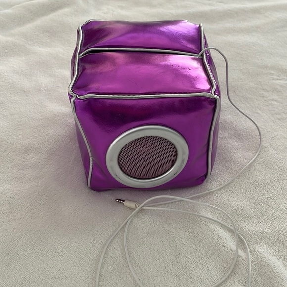 Speaker for smart phone 📱 iPod or iPad - Picture 1 of 7